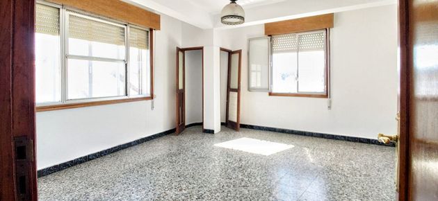 Foto 1 de Pis en venda a calle Do Peirao de 4 habitacions i 122 m²