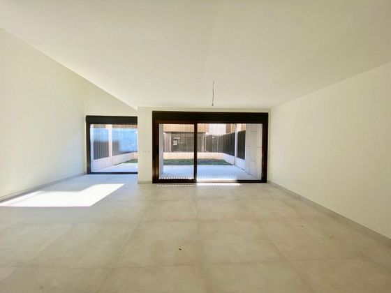 Foto 2 de Casa en venda a Zona Sur de 3 habitacions amb terrassa i garatge