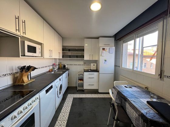 Foto 2 de Casa en venda a Alfoz de Quintanadueñas de 3 habitacions amb garatge i calefacció