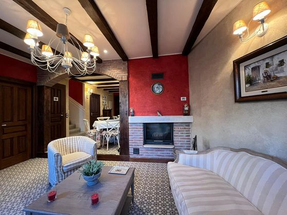 Foto 1 de Casa en venda a Carcedo de Burgos de 4 habitacions amb jardí i calefacció