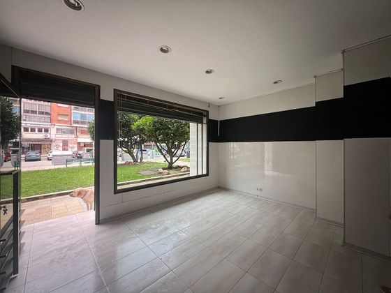 Foto 2 de Local en alquiler en avenida Vena de 62 m²
