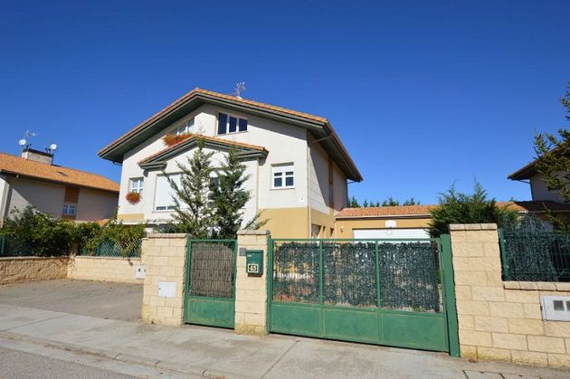 Foto 2 de Casa en venda a Ibeas de Juarros de 4 habitacions amb terrassa i garatge