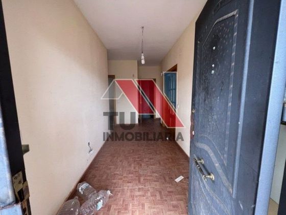 Foto 2 de Venta de chalet en calle Santa Olalla de 3 habitaciones con terraza y garaje