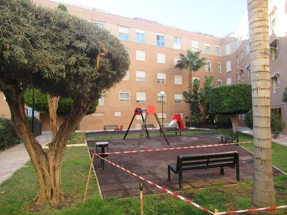 Foto 1 de Pis en venda a San Juan de Alicante/Sant Joan d´Alacant de 4 habitacions amb terrassa i piscina
