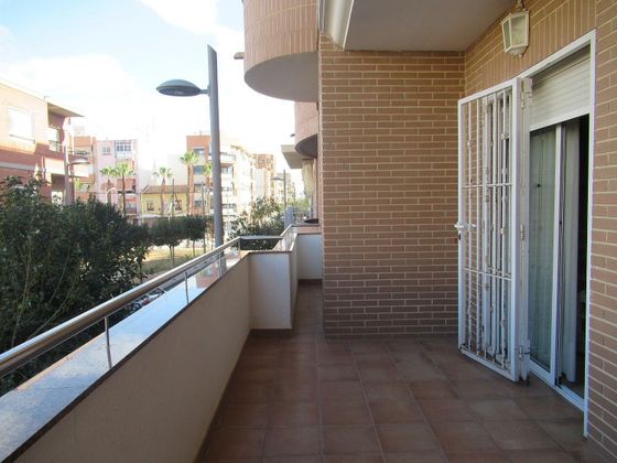 Foto 1 de Casa en venta en Alcalde Felipe Mallol de 5 habitaciones con terraza y garaje
