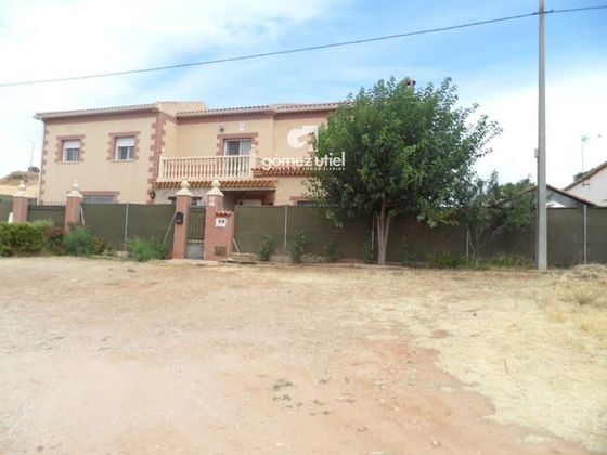 Foto 1 de Casa en venda a Villar de Olalla de 5 habitacions amb terrassa i garatge