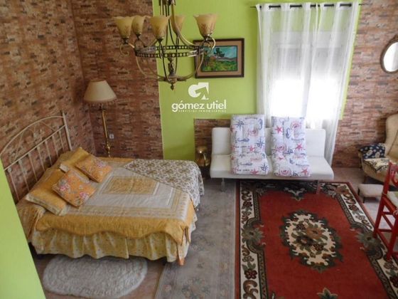Foto 1 de Casa en venta en Chillarón de Cuenca de 2 habitaciones con terraza y piscina