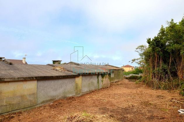 Foto 2 de Venta de terreno en Porto do Son de 1200 m²