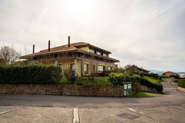 Foto 2 de Xalet en venda a Ruiloba de 7 habitacions amb terrassa i garatge