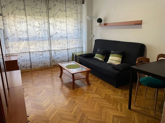 Foto 2 de Pis en lloguer a Centro - Palencia de 1 habitació amb mobles i ascensor
