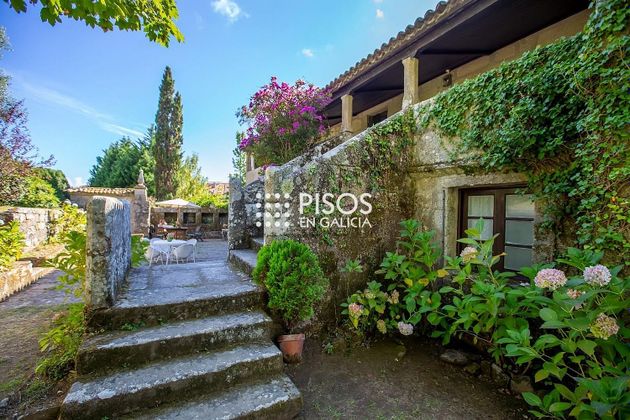 Foto 1 de Casa en venda a calle Ricardo Santos de 13 habitacions amb jardí