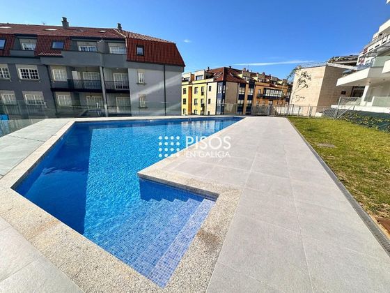 Foto 2 de Venta de piso en calle Augusto González Besada de 2 habitaciones con terraza y piscina