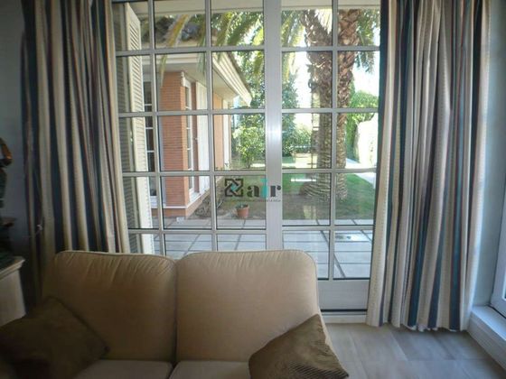 Foto 2 de Xalet en venda a San Adrián - La Cava de 5 habitacions amb terrassa i piscina