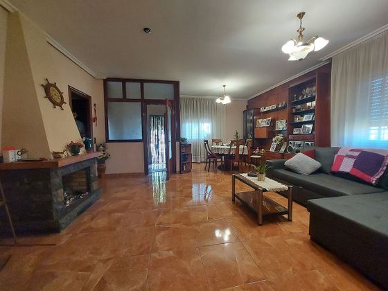 Foto 1 de Venta de casa en Villamediana de Iregua de 3 habitaciones y 96 m²