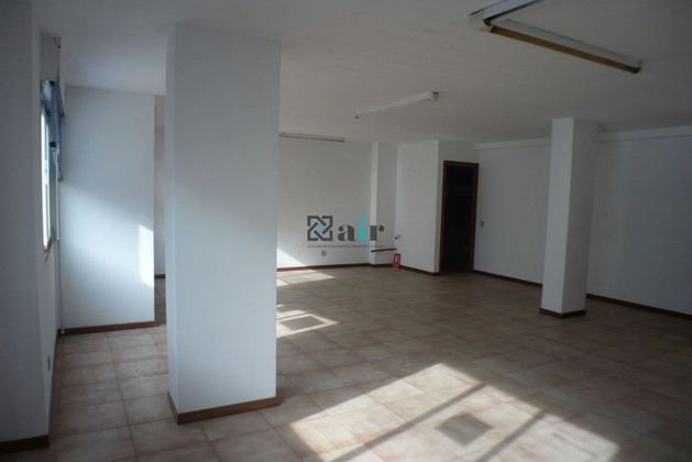 Foto 1 de Oficina en alquiler en San Adrián - La Cava de 63 m²