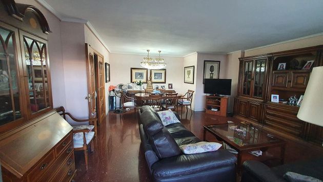 Foto 1 de Piso en venta en La Almozara de 4 habitaciones con terraza y garaje