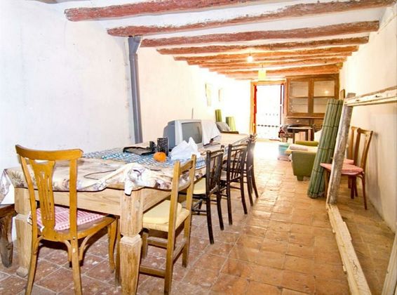 Foto 2 de Casa en venda a Fueva (La) de 7 habitacions amb terrassa i jardí