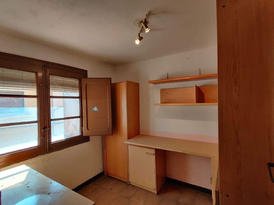 Foto 2 de Xalet en venda a Capella de 7 habitacions i 260 m²
