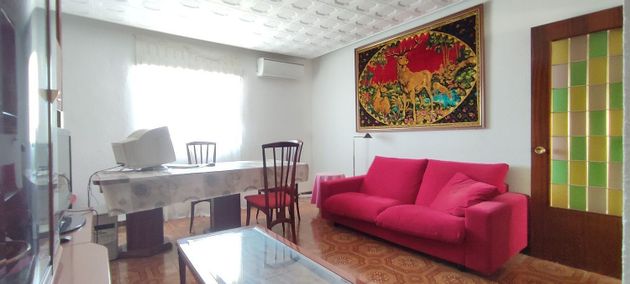 Foto 2 de Edifici en venda a Puebla de Híjar (La) de 460 m²