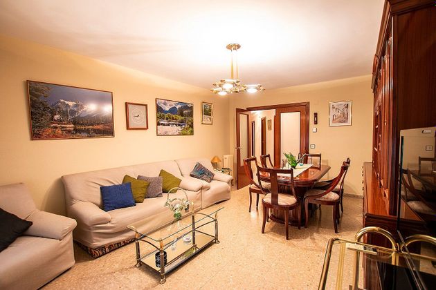 Foto 2 de Piso en venta en Caspe de 4 habitaciones con terraza y garaje