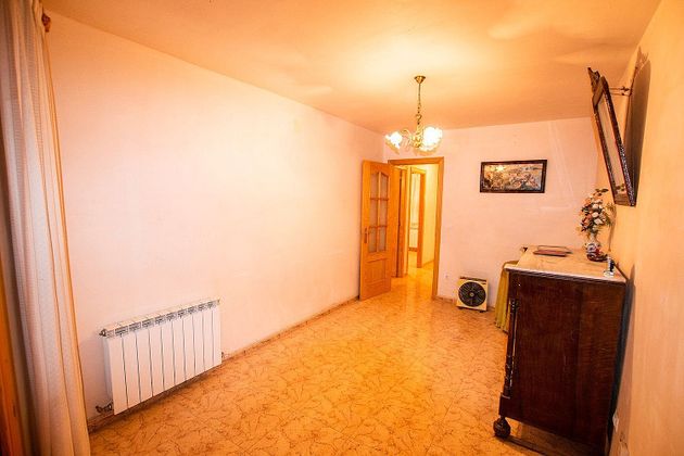 Foto 2 de Piso en venta en Caspe de 8 habitaciones con garaje y calefacción