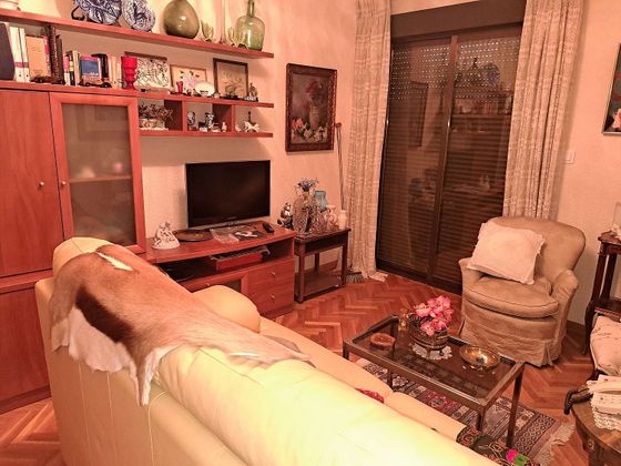 Foto 1 de Piso en alquiler en Parque Miraflores de 3 habitaciones con terraza y muebles