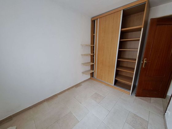 Foto 2 de Alquiler de piso en La Magdalena de 1 habitación con muebles y calefacción