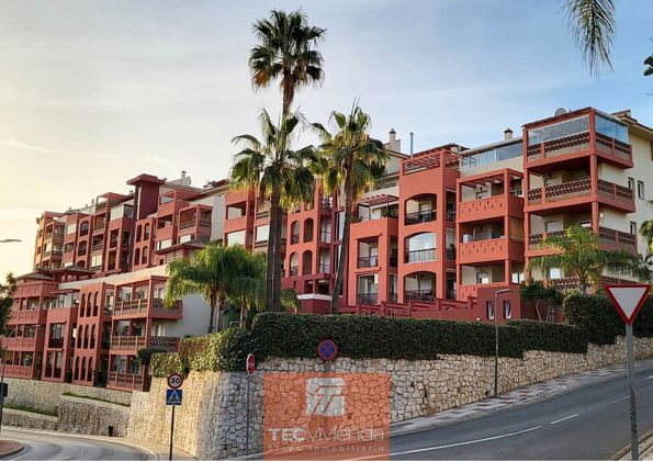 Foto 1 de Pis en venda a calle Vela de 2 habitacions amb terrassa i piscina