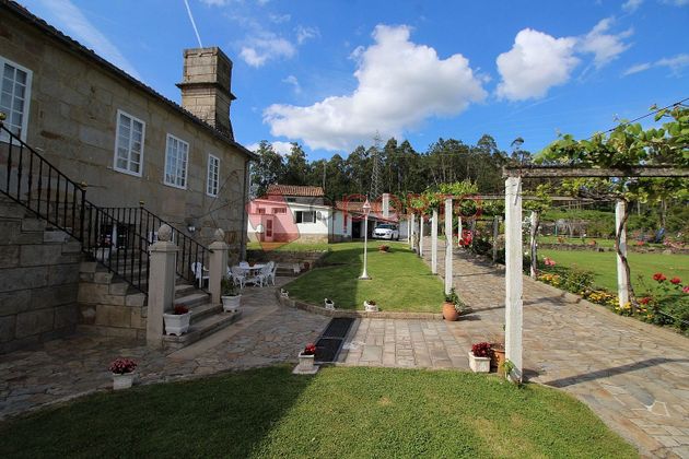 Foto 2 de Casa en venda a calle Aldea Lestido de 6 habitacions amb terrassa i piscina