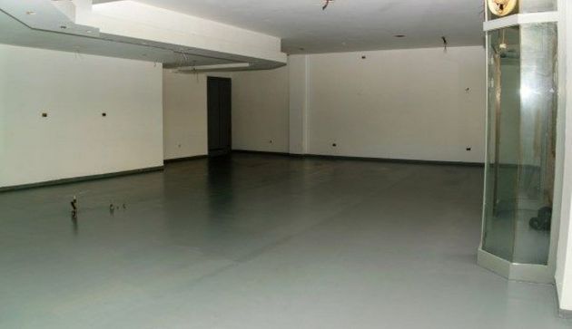 Foto 1 de Alquiler de local en Cañiza (A) de 128 m²