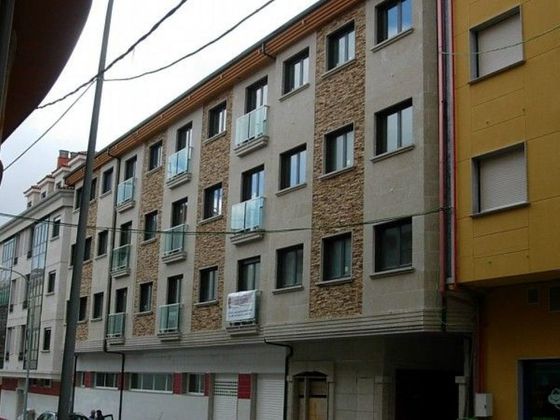 Foto 1 de Venta de piso en Cañiza (A) de 2 habitaciones con terraza y garaje