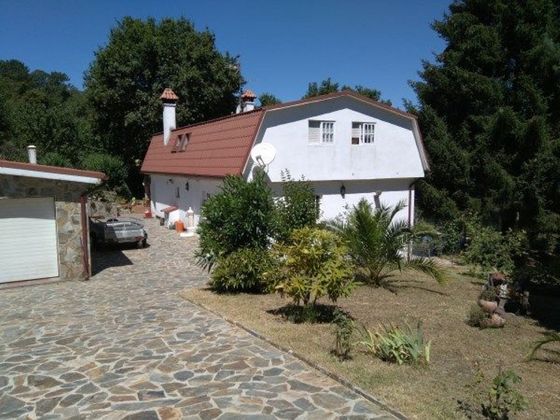 Foto 1 de Xalet en venda a Cañiza (A) de 7 habitacions amb piscina i garatge