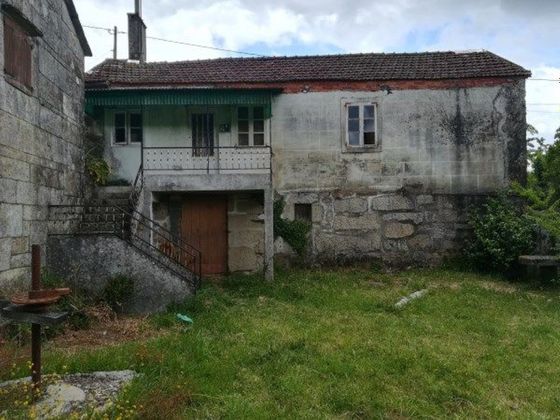 Foto 1 de Casa en venta en Ponteareas de 3 habitaciones con jardín