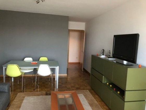 Foto 2 de Pis en lloguer a Areal – Zona Centro de 2 habitacions amb garatge i mobles