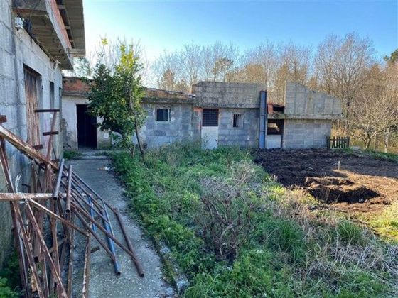 Foto 2 de Venta de chalet en Cañiza (A) de 3 habitaciones con garaje y jardín