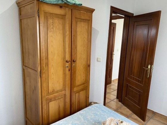 Foto 2 de Venta de chalet en Cañiza (A) de 3 habitaciones con calefacción