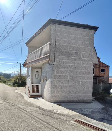 Foto 1 de Venta de casa adosada en Cañiza (A) de 4 habitaciones con garaje y balcón