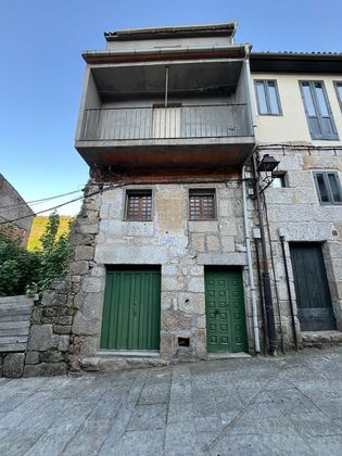 Foto 1 de Casa en venda a Ribadavia de 4 habitacions amb terrassa