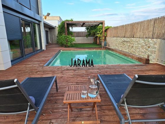 Foto 1 de Casa en venda a Tudela de 5 habitacions amb terrassa i piscina