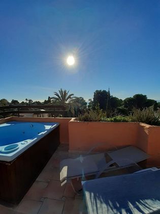 Foto 1 de Venta de dúplex en Paraíso - Atalaya- Benamara de 3 habitaciones con terraza y piscina