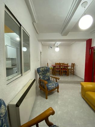 Foto 2 de Venta de piso en Centro - Cuenca de 2 habitaciones con calefacción