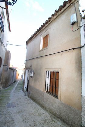 Foto 1 de Casa en venda a Espinoso del Rey de 2 habitacions i 120 m²