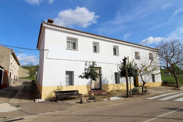 Foto 1 de Casa adossada en venda a carretera Espinoso de 5 habitacions amb calefacció