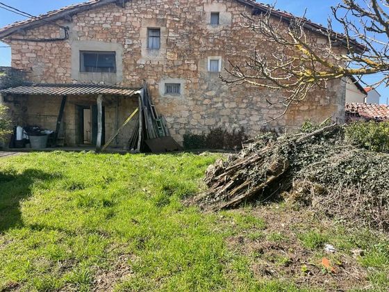Foto 2 de Xalet en venda a Peñacerrada-Urizaharra de 4 habitacions amb jardí
