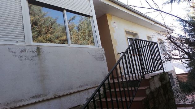 Foto 2 de Chalet en venta en Casar (El) de 5 habitaciones con terraza y piscina