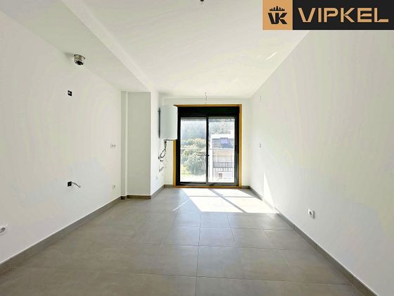 Foto 1 de Dúplex en venta en Laxe de 2 habitaciones con terraza y garaje