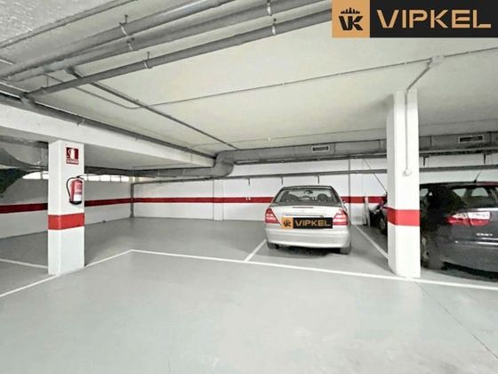 Foto 2 de Venta de garaje en avenida Montserrat de 25 m²