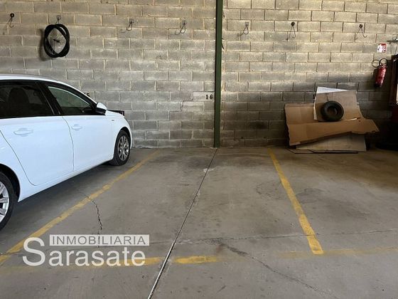 Foto 2 de Garaje en venta en Estella/Lizarra de 17 m²