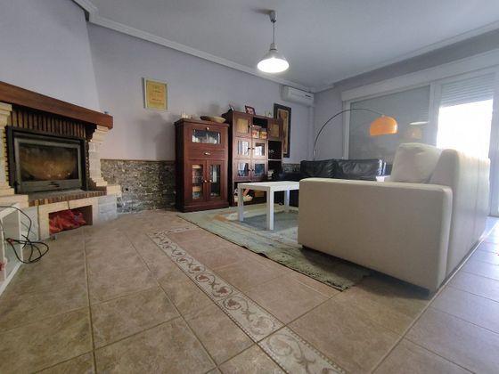 Foto 1 de Casa en venda a Torrejón del Rey de 3 habitacions amb garatge i calefacció