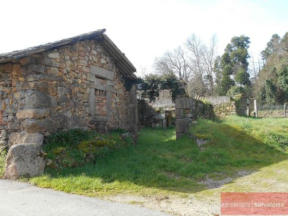 Foto 2 de Casa rural en venta en Salvaterra de Miño de 2 habitaciones y 100 m²